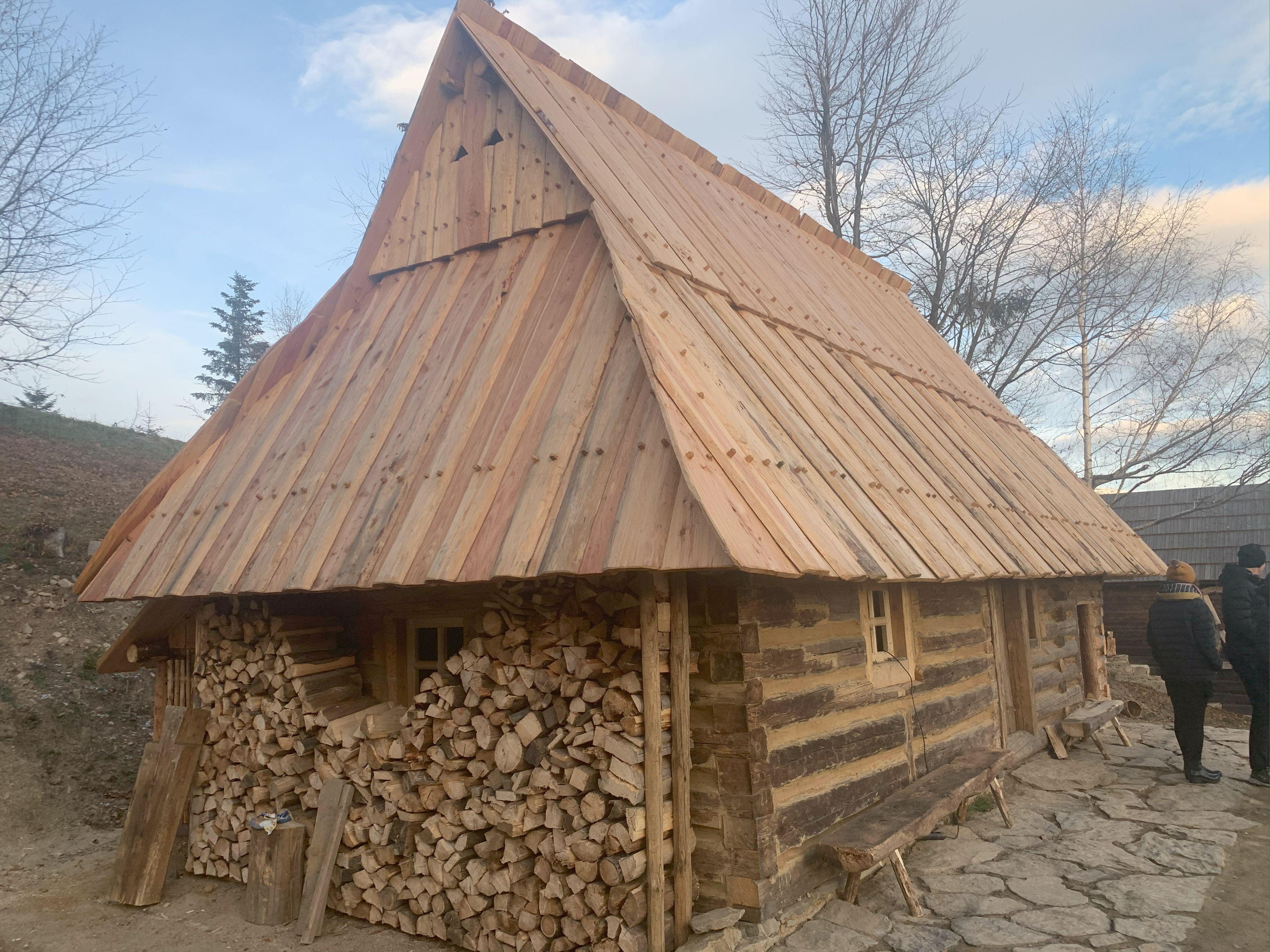 Дерев'яна черепиця